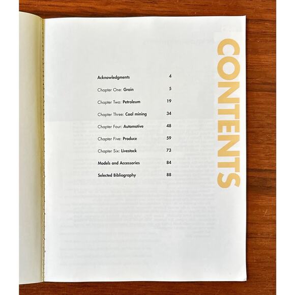 The Model Railroader's Guide to Industries Along the Tracks Softcover - Picture 4 of 4